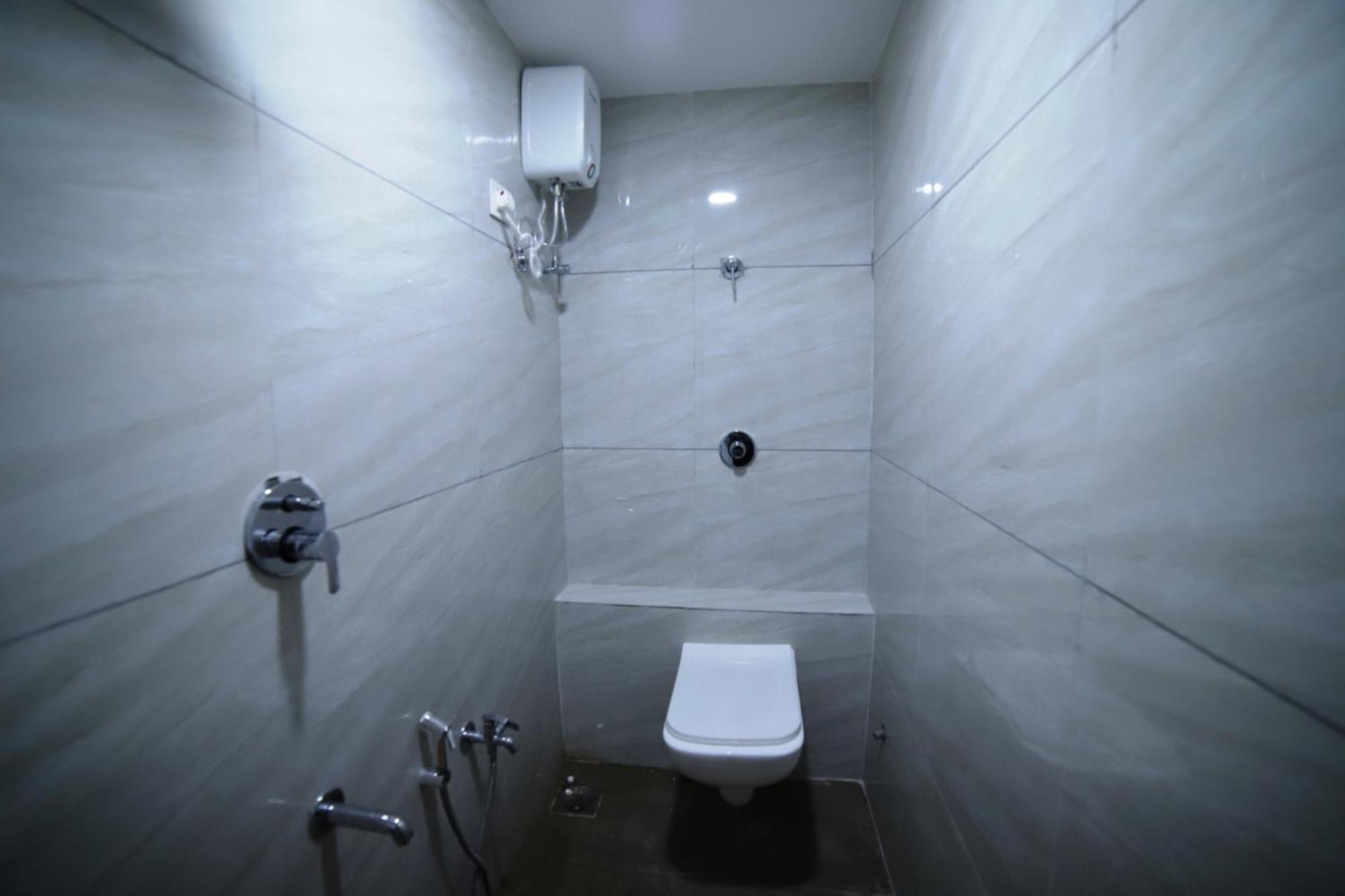 Hotel Surya Villa Ahmadabad Zewnętrze zdjęcie