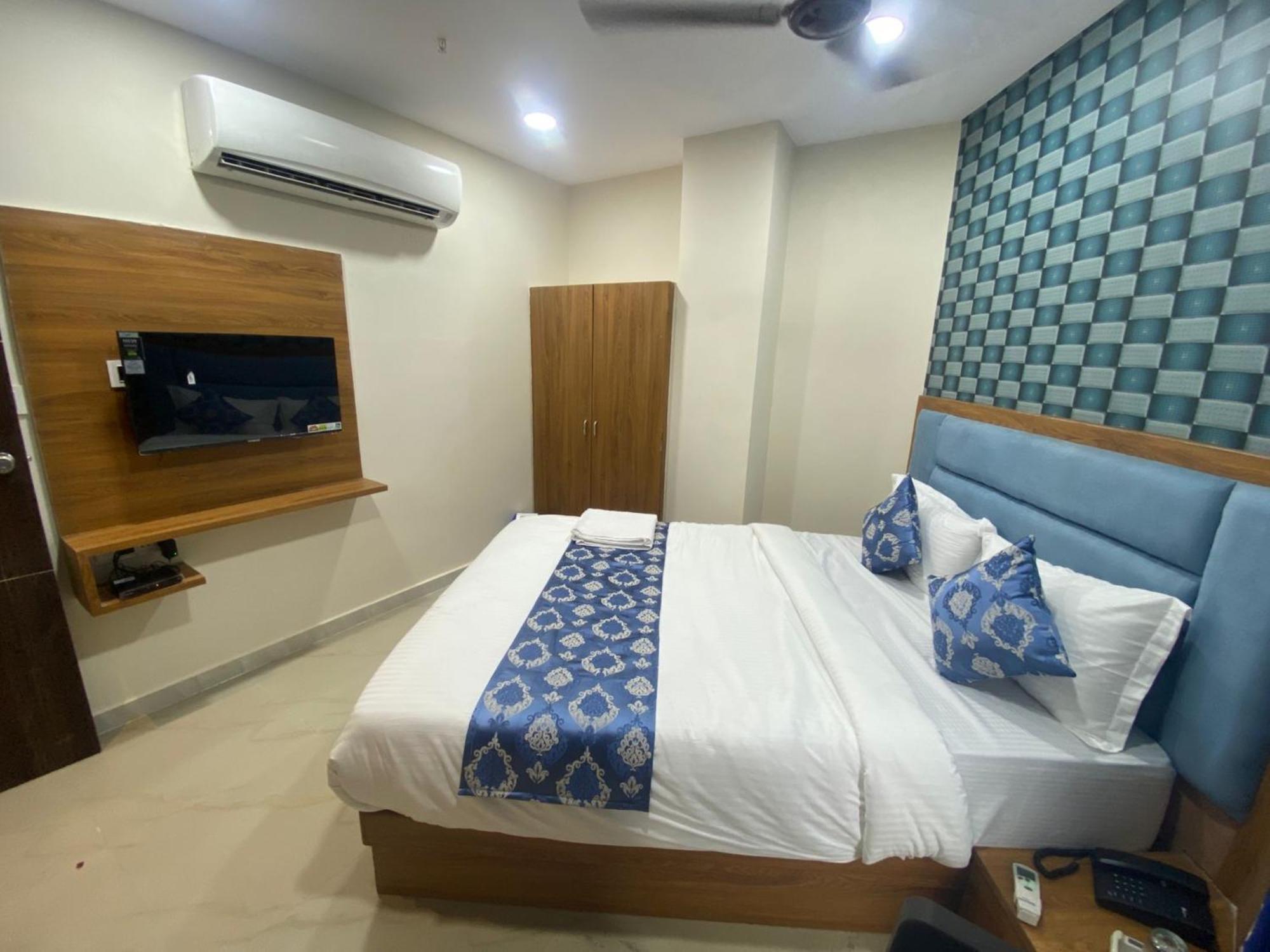 Hotel Surya Villa Ahmadabad Zewnętrze zdjęcie